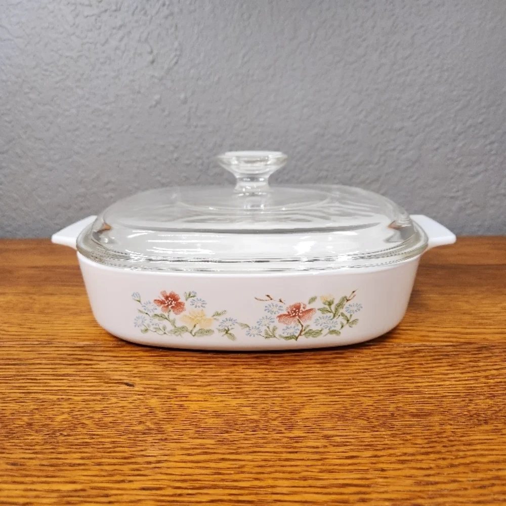 Corningware Autumn Meadow Covered Casserole